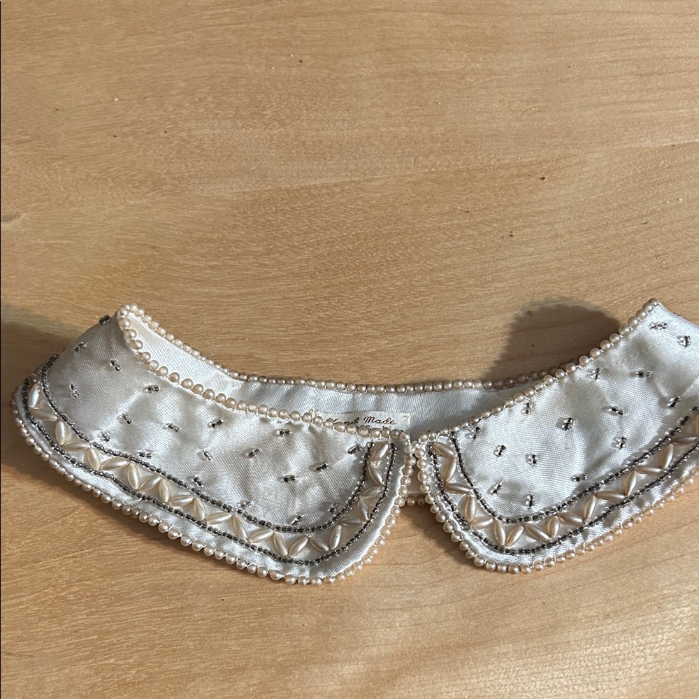 Elegant Beaded Detachable Collar made in Japan made in 1950's